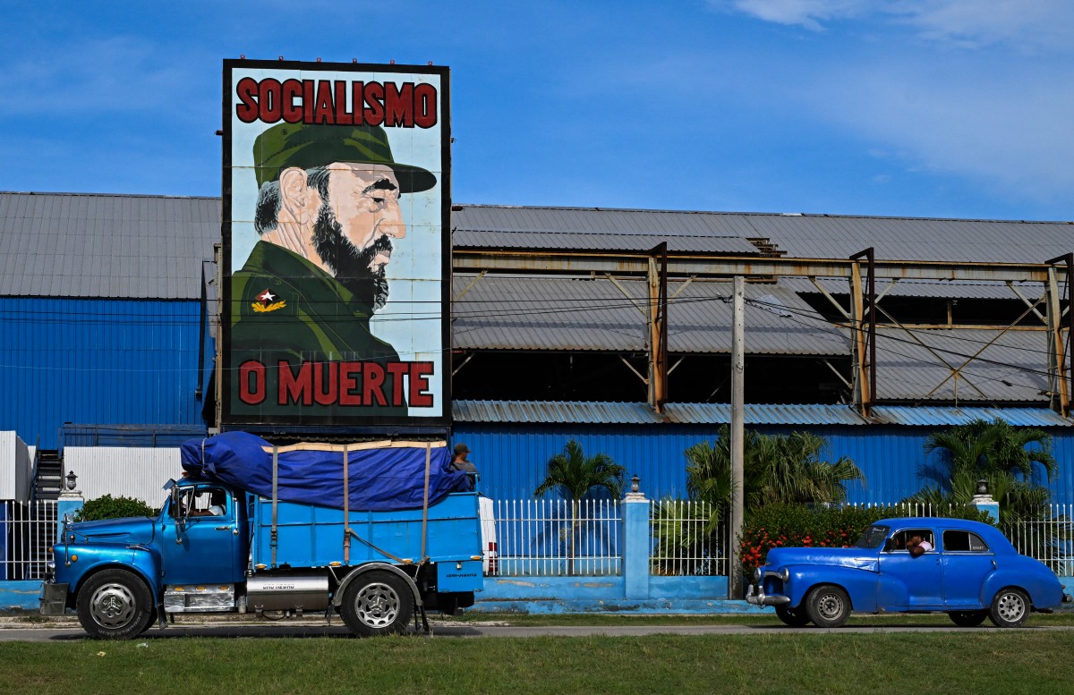 cuba crisis castro birth anniversary