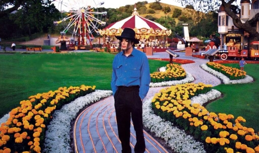  Paris afirmou que Michael Jackson era rigoroso com estudos, tarefas e uso de televisão
