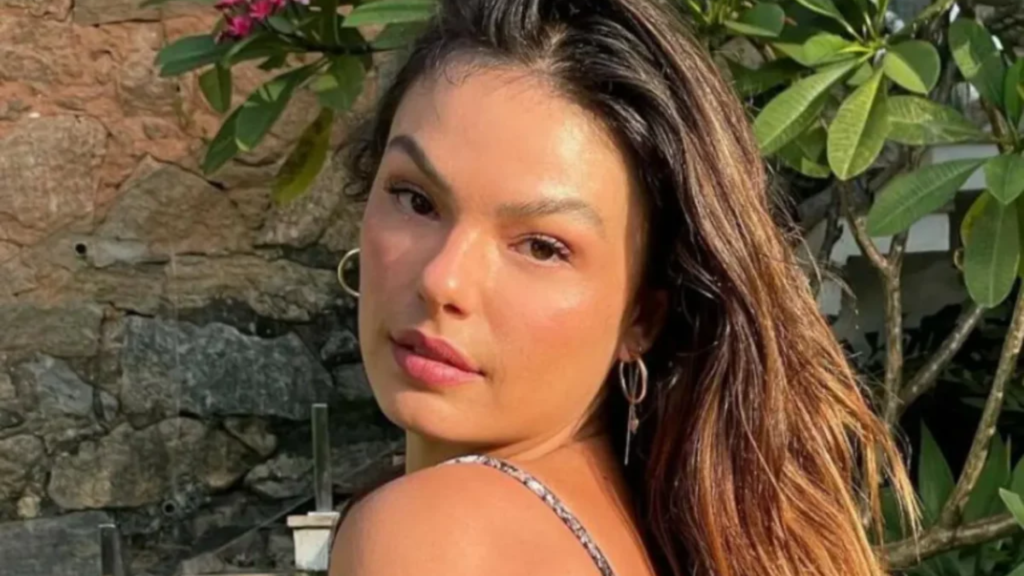 Isis Valverde afirmou que “a verdade sempre encontra o seu caminho” ao ser questionada sobre o suposto climão com Grazi Massafera.