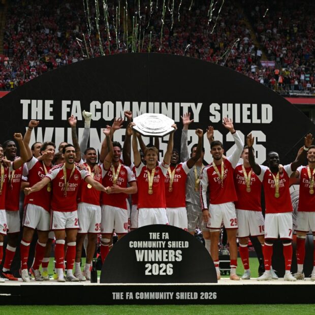fbl eng pr community arsenal man city