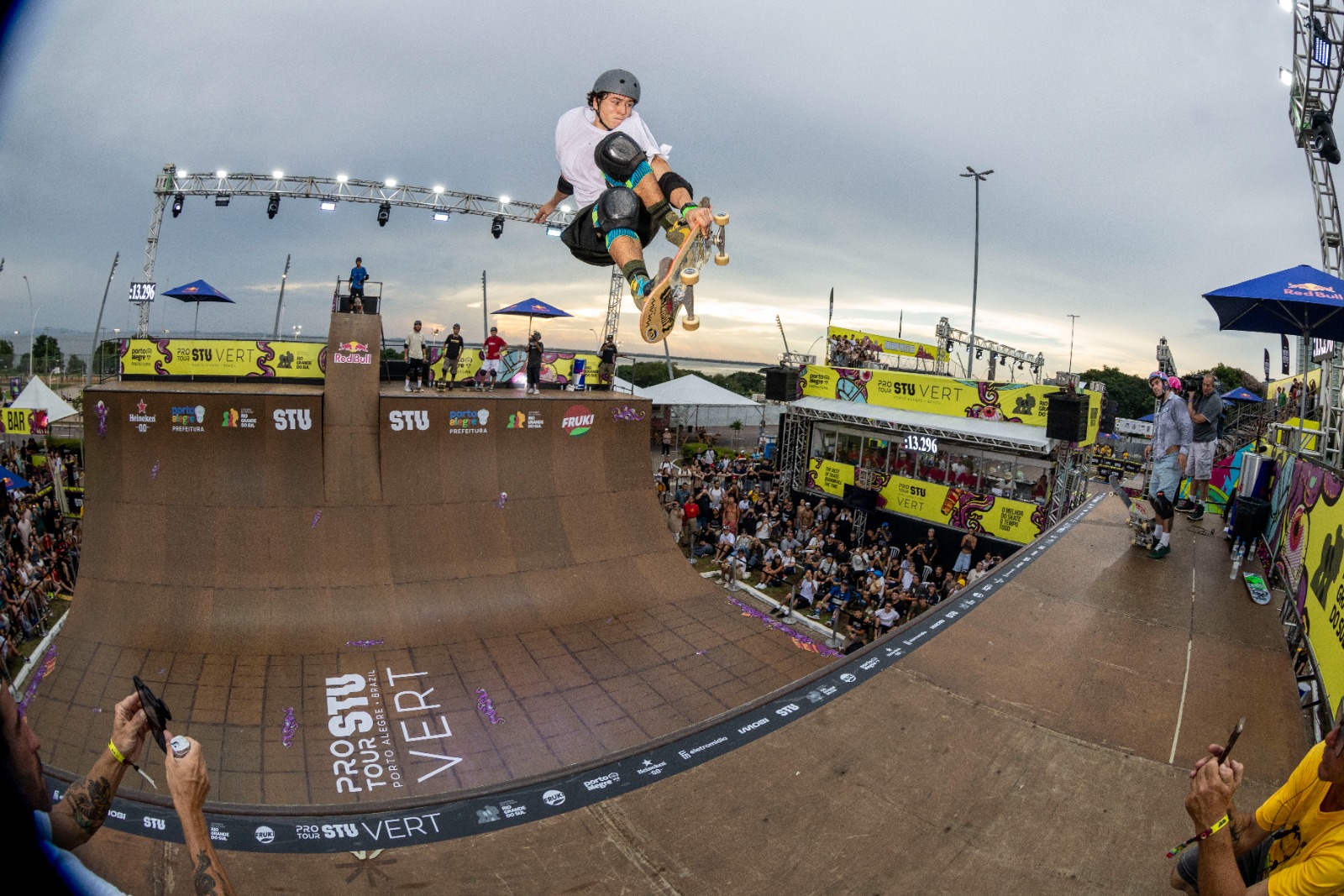 Luigi Cini chega a Brasília após vencer a etapa de Porto Alegre do Pro Tour STU com nota 94,00.