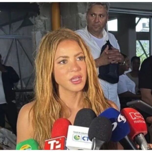 Shakira visitou Chocó após terremoto que destruiu escolas na Colômbia