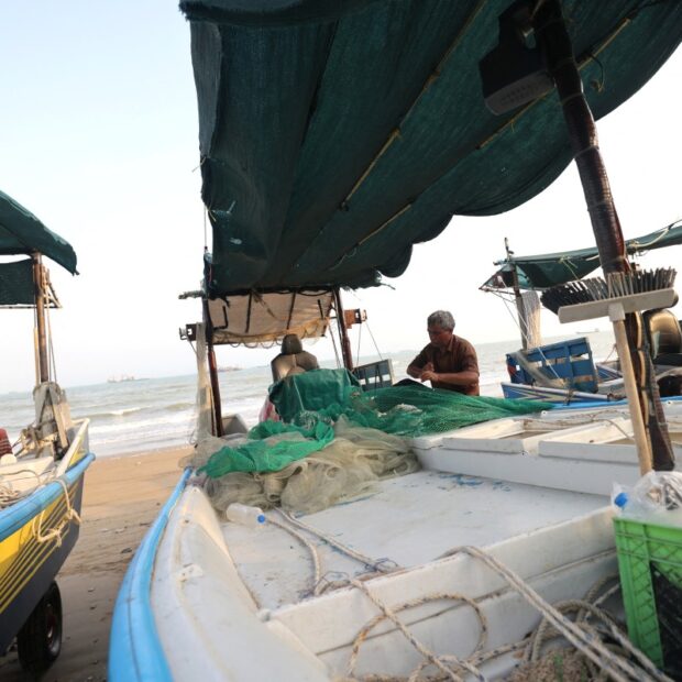 files iran us israel war dailylife fishing