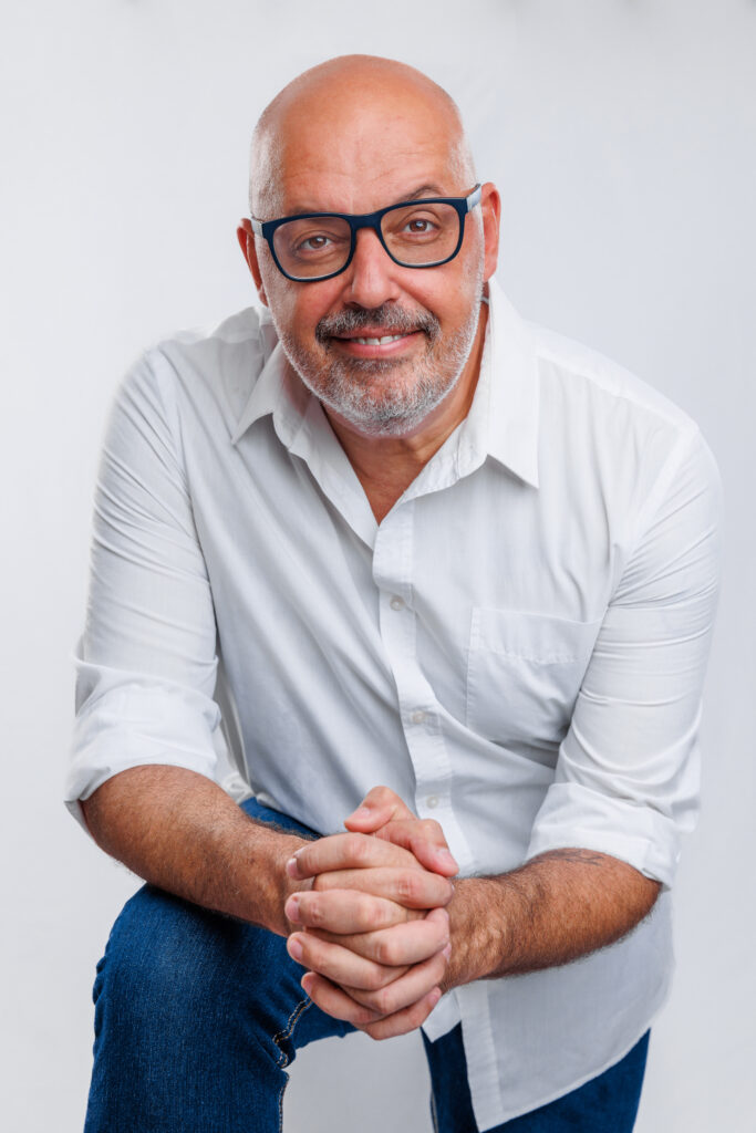 Januário Mourão explica por que ansiedade, insegurança e falta de educação sexual podem estar afastando parte da Geração Z do sexo. Créditos: Ulisses Dumas