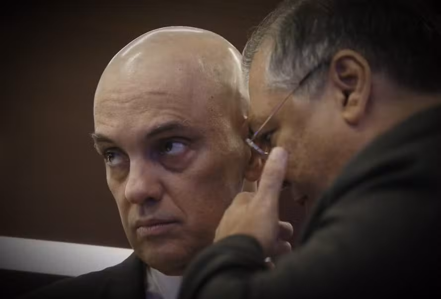 Diploma, jornalistas, blogueiros, redes sociais e liberdade de imprensa: Flávio Dino e Alexandre de Moraes colocaram uma antiga discussão novamente no centro do STF.
