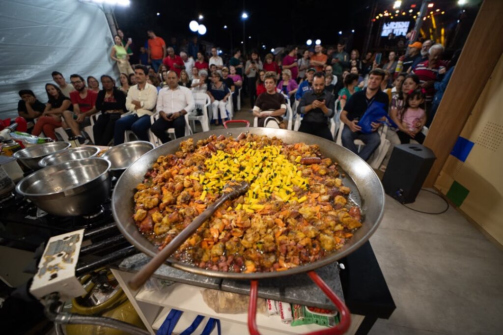 Gastronomia e público se encontram no Festival Cozinhas de Minas, que transforma receitas e ingredientes mineiros em experiência cultural e turística.