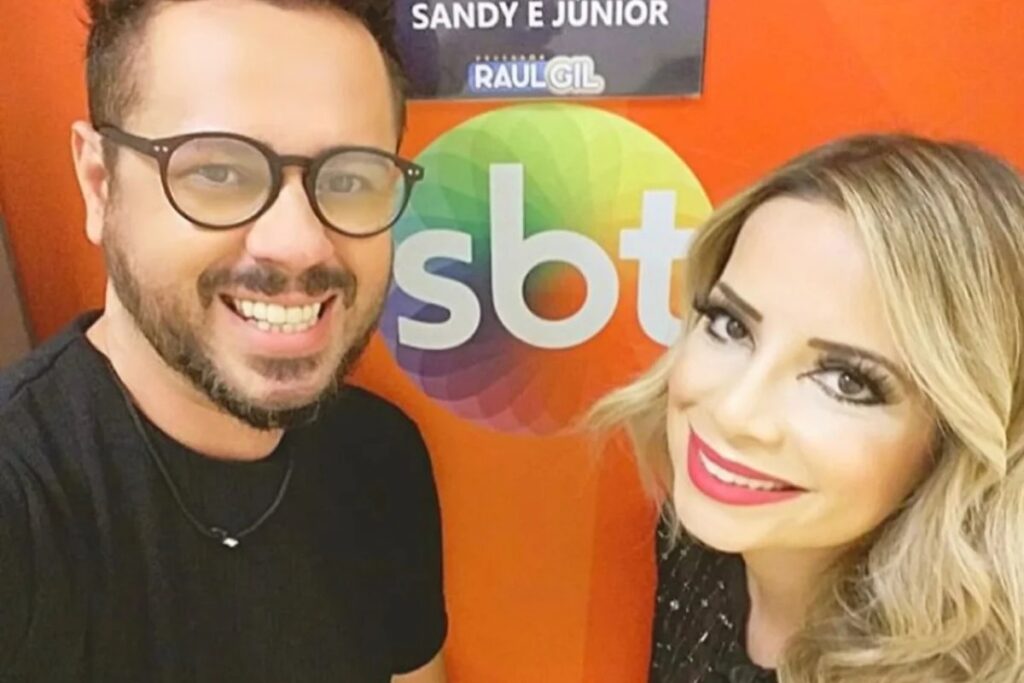 Natiare Azevedo, cover de Sandy e parceira de palco de Calixto, lamentou a morte nas redes