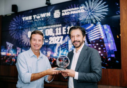 O The Town já tem data para voltar: 4, 5, 6, 11 e 12 de setembro de 2027. Depois de movimentar, segundo a organização, mais de R$ 4,1 bilhões em duas edições, o festival prepara seu terceiro encontro com São Paulo.