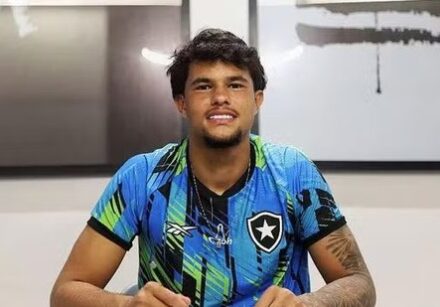 bruninho samudio divulgacao botafogo widemd