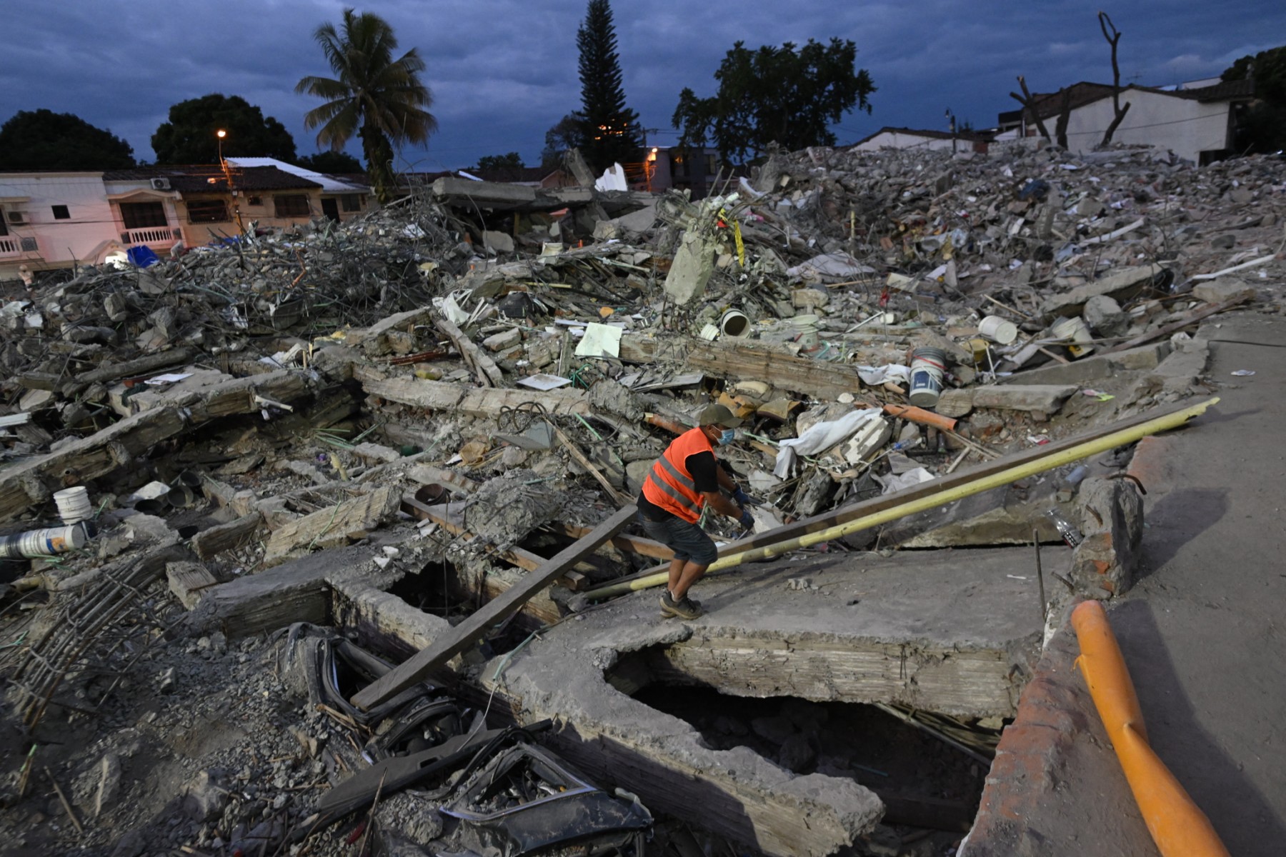 colombia earthquake aftermath