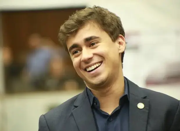 Nikolas Ferreira também criticou o feminismo ao falar sobre aborto e afirmou que jovens seriam influenciadas a ter “sexo desregrado” - Créditos: Divulgação