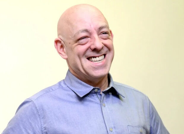 Criador de Miles Morales, Brian Michael Bendis fará sua estreia na CCXP26 e estará entre os grandes nomes do Artists’ Valley em dezembro.