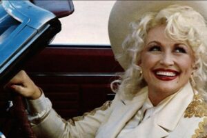 A equipe de Dolly Parton revelou que a cantora enfrentava uma batalha discreta contra o câncer. O diagnóstico nunca havia sido divulgado publicamente - Reprodução Instagram