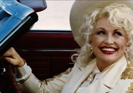 A equipe de Dolly Parton revelou que a cantora enfrentava uma batalha discreta contra o câncer. O diagnóstico nunca havia sido divulgado publicamente - Reprodução Instagram
