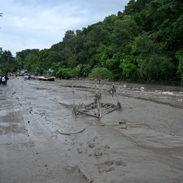nepal weather flood