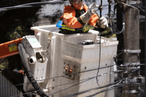 distribuição. manutenção de rede. foto divulgação neoenergia