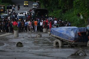 nepal weather landslide flood