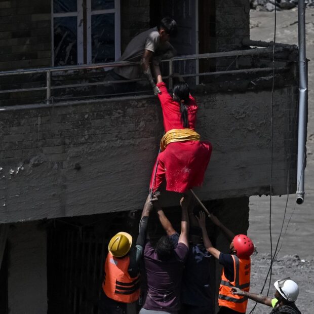 nepal weather landslide floods