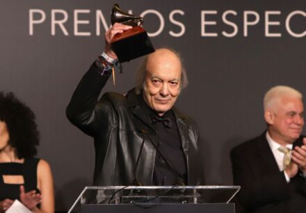 Erasmo Carlos deixou Grammys, manuscritos e objetos afetivos entre os bens do espólio