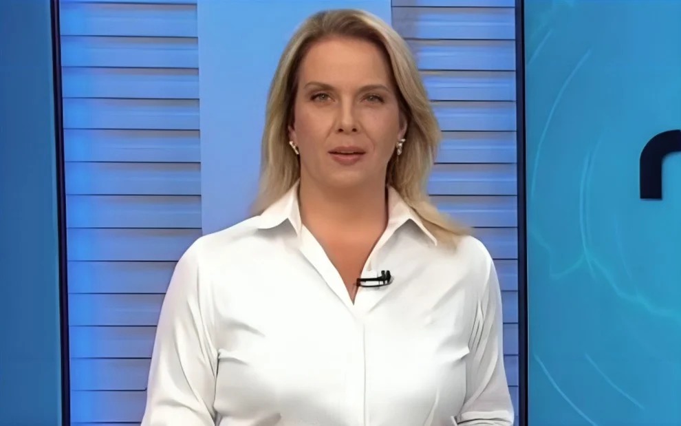 Daniela Ungaretti se afastou temporariamente do RBS Notícias após a morte da irmã gêmea
