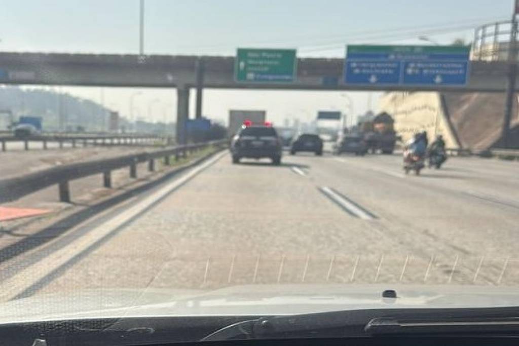 policiais civis simulavam apreensões e escoltavam carga de contrabando