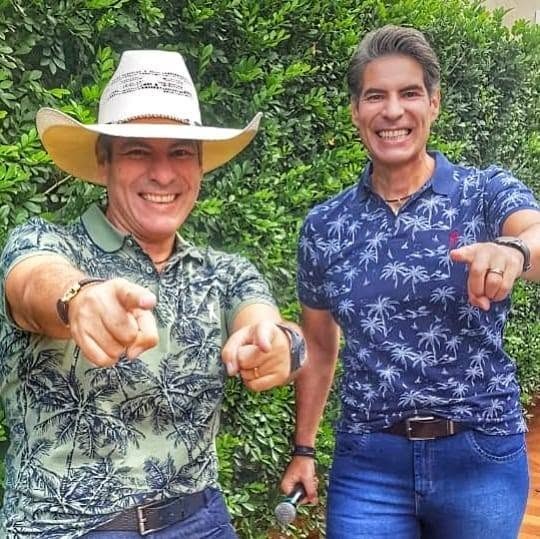 Marcelo formava dupla sertaneja com o irm&atilde;o g&ecirc;meo, Maur&iacute;cio Gasparini
