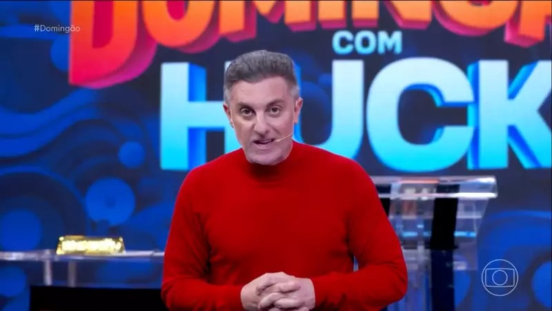 Luciano Huck comanda o Domingão na Globo