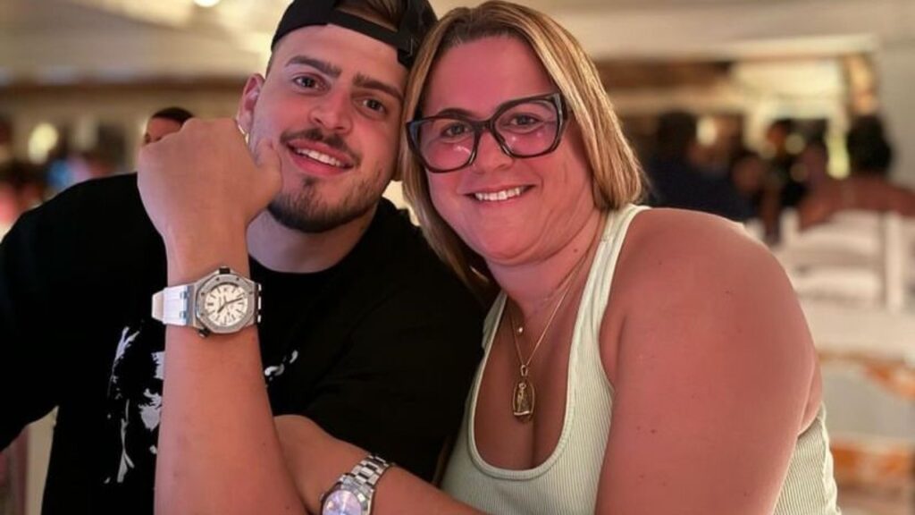  Danielle Kovarik, mãe de JonVlogs, respondeu às declarações de Gleiciane Rincon
