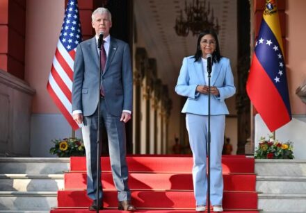 chris wright e delcy rodriguez getty image via afp
