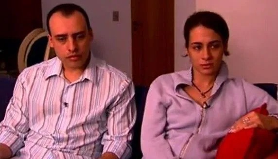 Alexandre Nardoni e Anna Carolina Jatobá continuam em regime aberto após decisão do STJ.