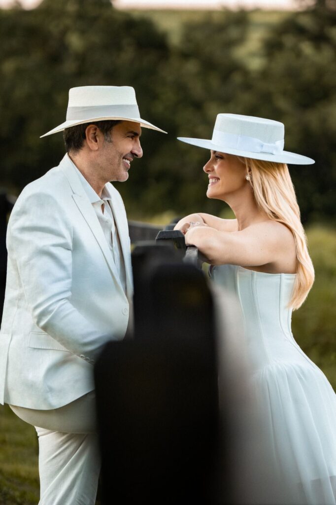 Ana Hickmann e Edu Guedes oficializam a união em uma festa cercada de luxo, com dois vestidos, decoração com cristais de Murano e vinho criado especialmente para o casal - Créditos: Fotos Nilson Versatti e Dani Versatti
