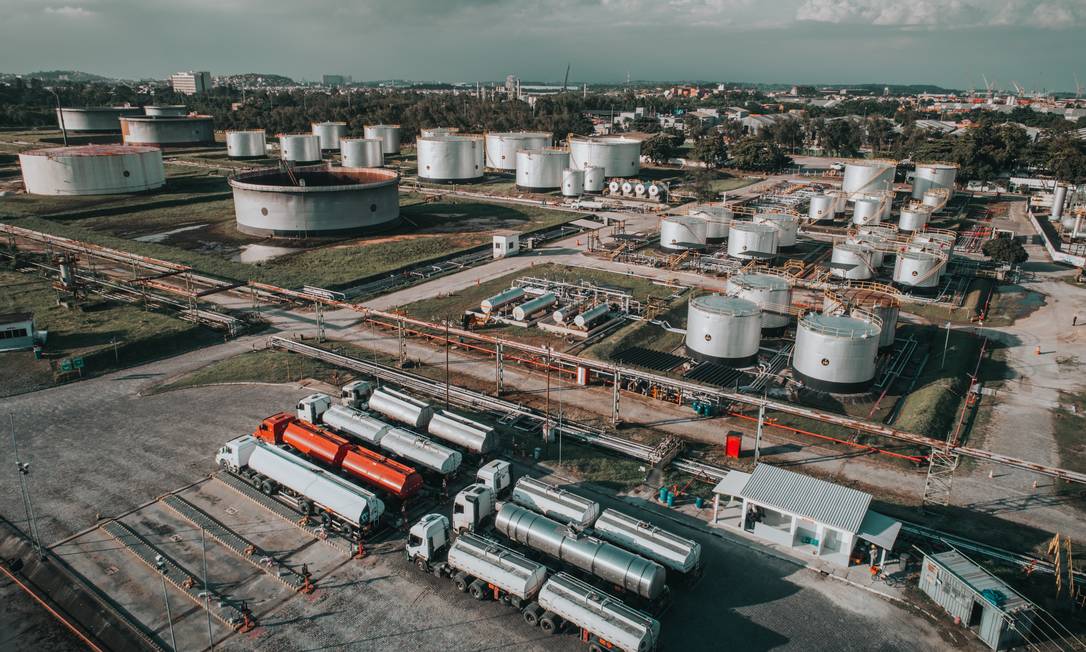 Rio pede à União desapropriação da refinaria de Manguinhos, da Refi