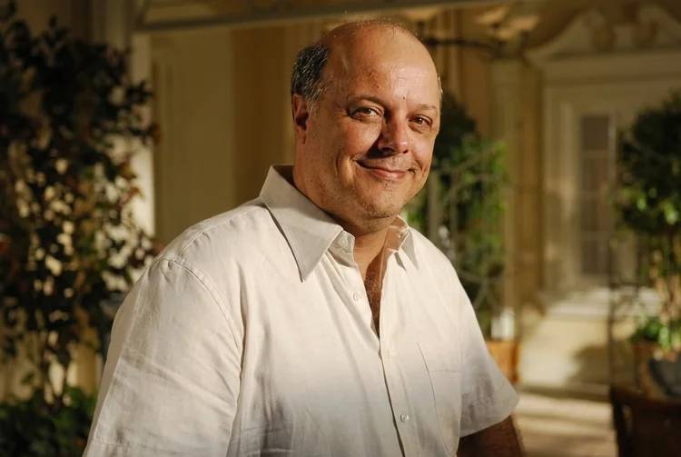 Morre Roney Facchini, ator de ‘Rá-Tim-Bum’ e ‘Malhação’, aos 73 anos