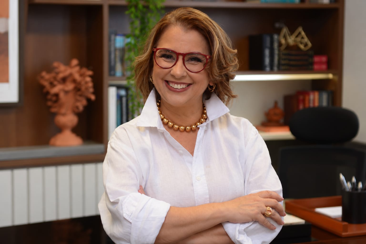 A advogada Simone Neri integra a Galeria de Ex-presidentes do TED da OAB Bahia no Fórum Ruy Barbosa e destaca o protagonismo feminino na advocacia.