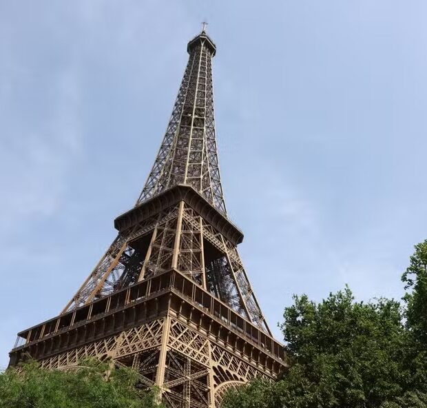 afp 20260623 b82b4ke v1 highres franceweatherclimateheatwave