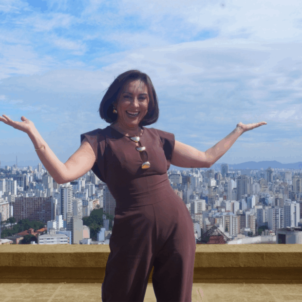Katiuzia Rios assume o comando de “Vizinhos em Guerra”, novo reality da RedeTV! que acompanha conflitos reais de convivência entre moradores - Créditos: Divulgação RedeTV!