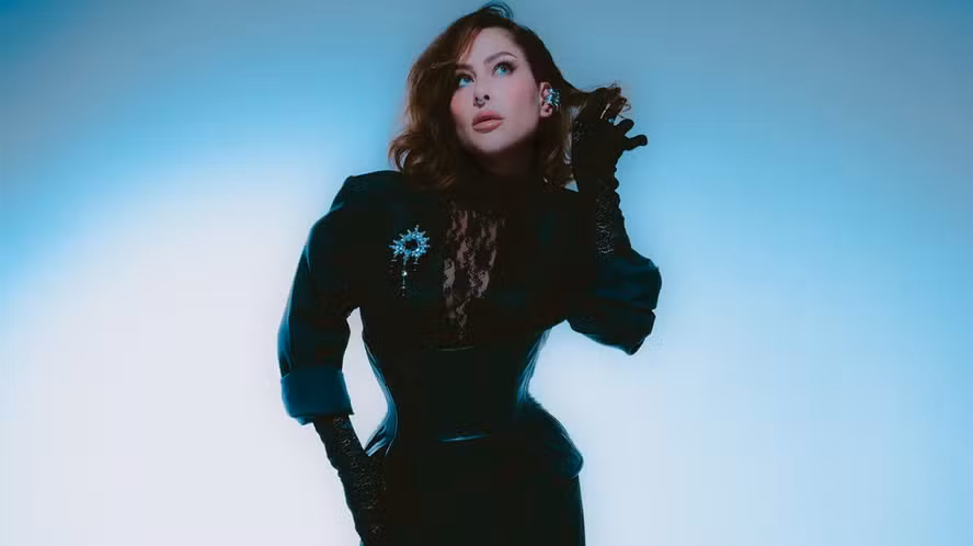 Aos 48 anos, Pitty falou sobre o fim de seu casamento de 19 anos e refletiu sobre encerramento de ciclos em entrevista à Marie Claire - Foto: JORGE DAUX/DIVULGAÇÃO