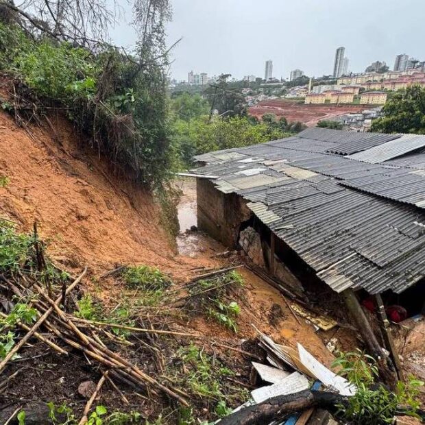 família morre soterrada em temporal no parana