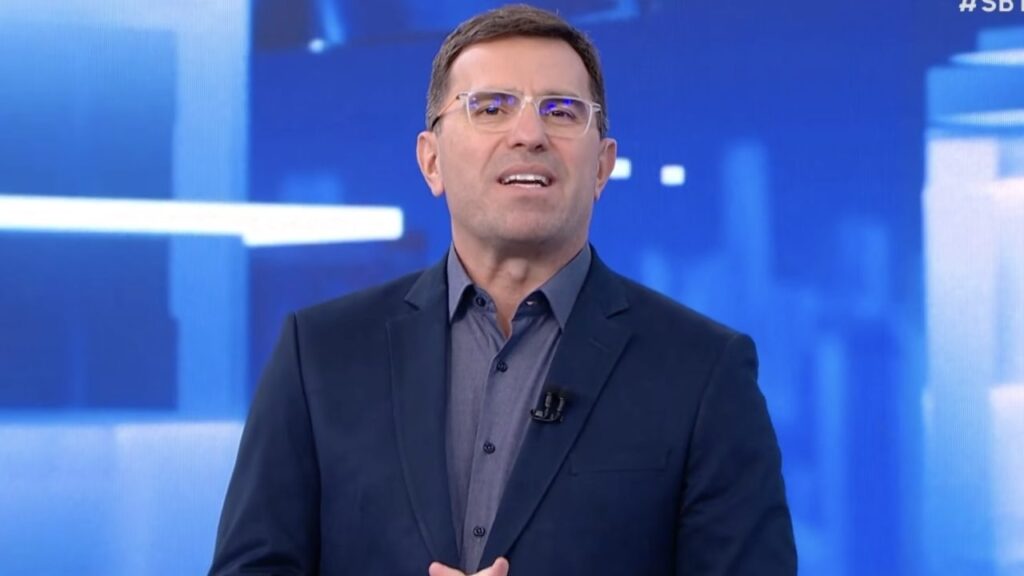 Jornalista durante o período em que passou a comandar o “SBT Cidades”
