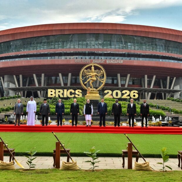 india brics summit family photo