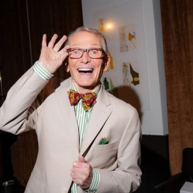 Bob Mackie marcou a moda e o entretenimento com figurinos criados para grandes estrelas