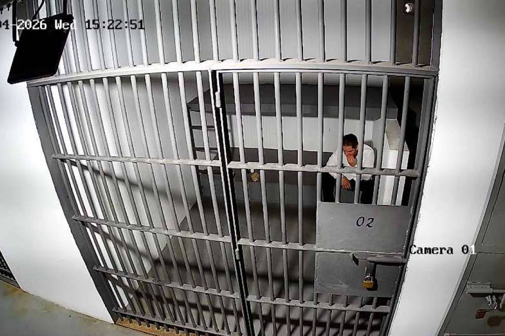pf suicídio de sicário em cela da pf
