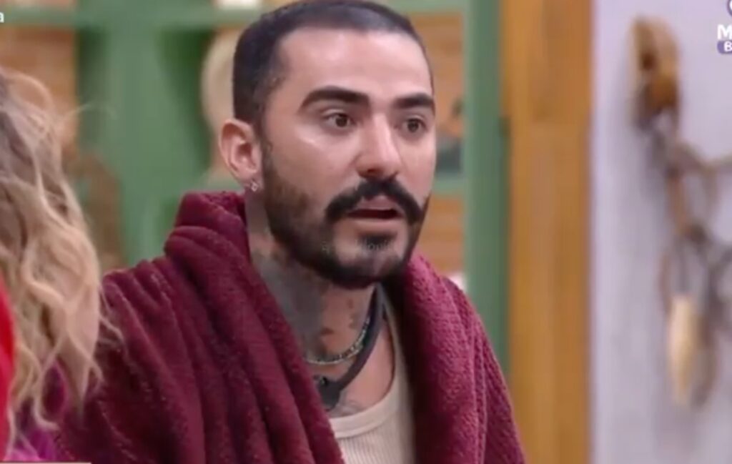 “Eu tive que te enganar.” Ariela assume estratégia, Mayk cobra amizade e até bolo e promessa de viagem entram no barraco de A Fazenda 18.