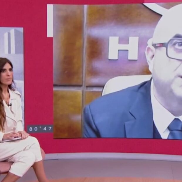 Andréia Sadi durante participação na GloboNews