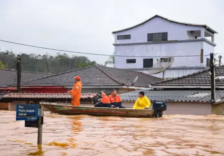 alagamento em vale do ribeira