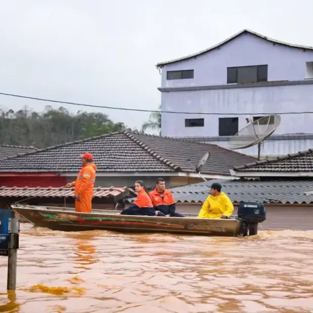 alagamento em vale do ribeira