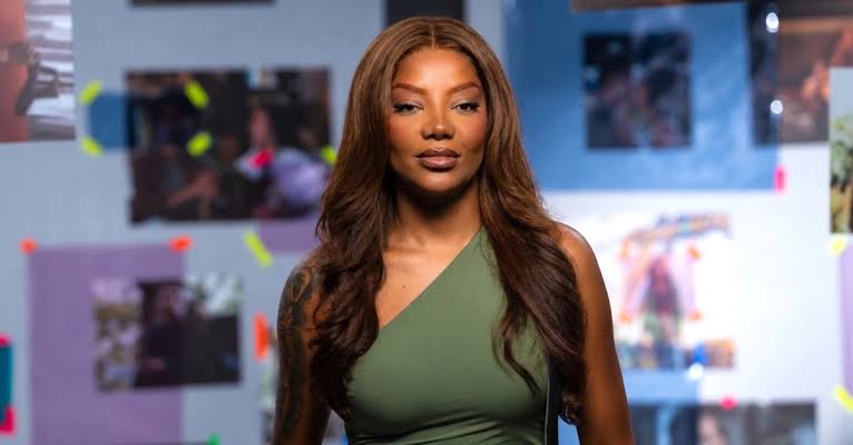 Ludmilla ameaça processar após áudio enviado a fãs ser recortado e divulgado, segundo ela, fora de contexto.