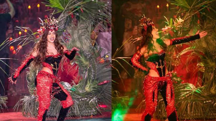 Anitta realizou um sonho de menina ao receber das mãos de Eloína dos Leopardos a coroa de rainha de bateria da Grande Rio.