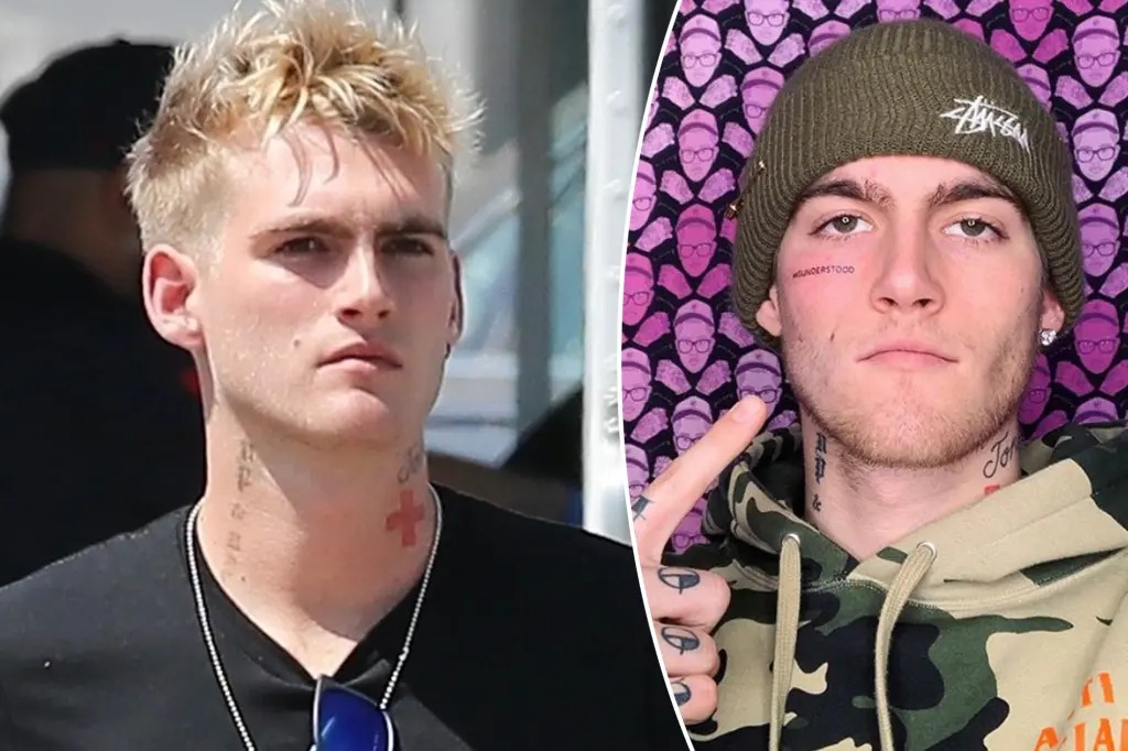 Presley apareceu sem a tatuagem em 2021, e a remoção da marca passou a ser apontada pela imprensa internacional