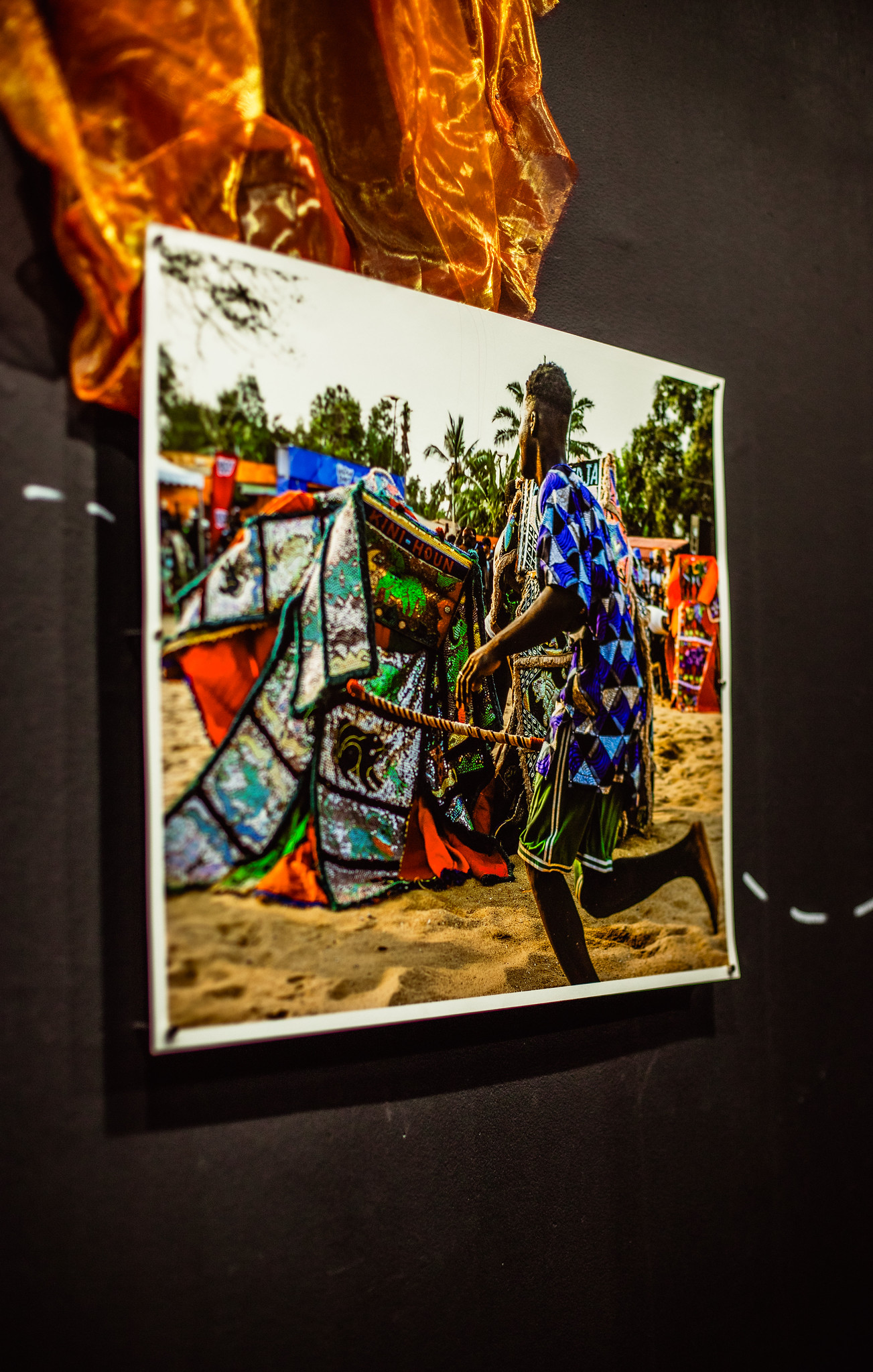 Galeria Risofloras recebe exposição “Festa dos Voduns”, de Juliana Uepa